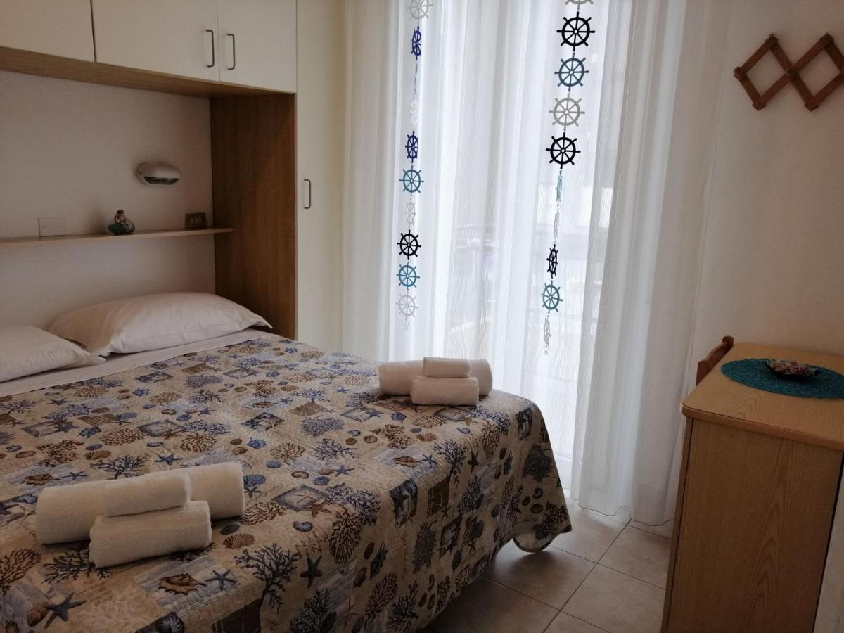 Hotel Alba リミニ エクステリア 写真