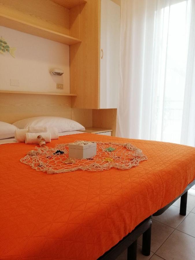 Hotel Alba リミニ エクステリア 写真